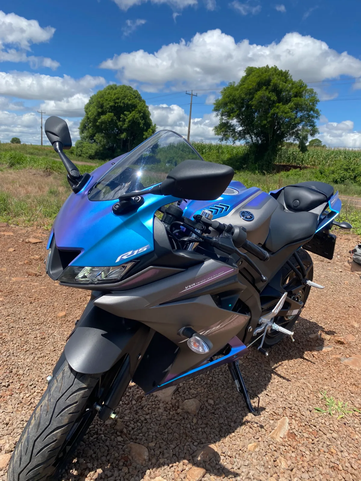 Yamaha R15